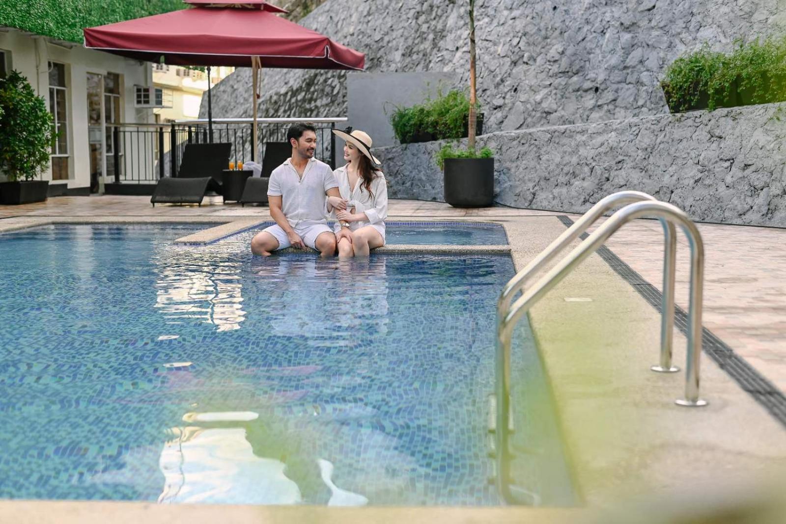 Monaco Hotel Taytay  Exterior photo